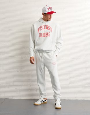 AE 24/7 Wisconsin Badgers Graphic Jogger - Heather Frost