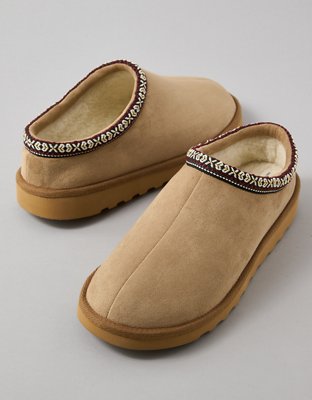 AE Suede Slipper - Tan