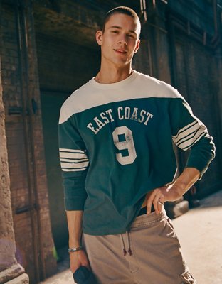 AE Relaxed Fit Long-Sleeve Varsity Graphic T-Shirt - Green