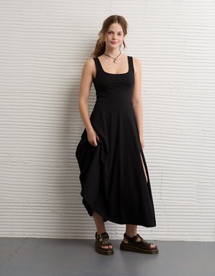 AE Scoop Neck Midi Dress - Black