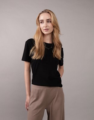 AE Classic T-Shirt - Black