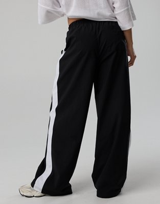 OFFLINE By Aerie Nice Moves Coaches Pant - True Black