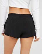 OFFLINE By Aerie 2" Hot Stuff Short - True Black