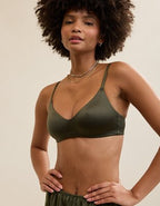 SMOOTHEZ Shine Bralette - Festive Olive