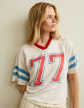 AE V-Neck Americana Graphic Mesh T-Shirt - Chalk