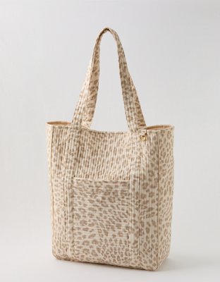 Aerie Quilted Tote Bag - Cake Batter