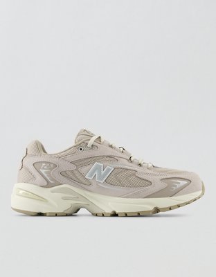 New Balance Men's 725 Sneaker - Natural