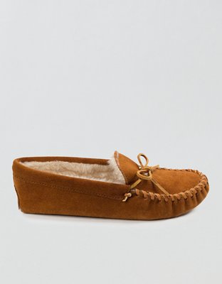 Minnetonka Pile-Lined Soft Sole Moccasin Slipper - Brown