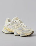 New Balance 9060 Sneaker - Green